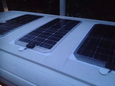 mini panneau solaire flexible camping-car